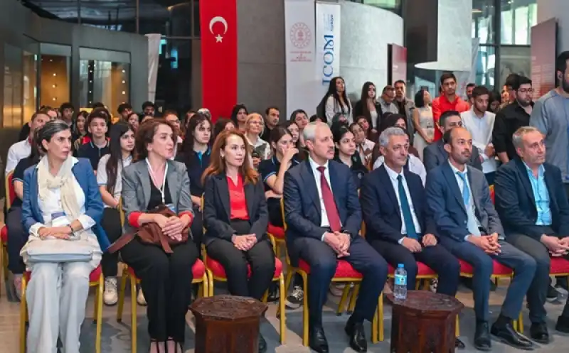 Deprem Arkeolojisine Işık Tutan Çalışmalar Bilim Kafe Etkinliğinde Konuşuldu