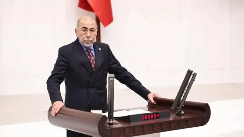 Çirkin’den Transfer İddialarına Sert Tepki: “Biz Yerimizdeyiz”