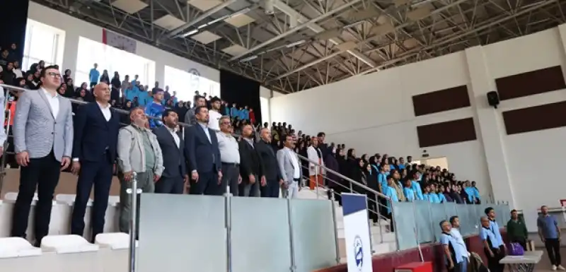 600 öğrenci Imam Hatip Spor Oyunları’nda Ter Döktü
