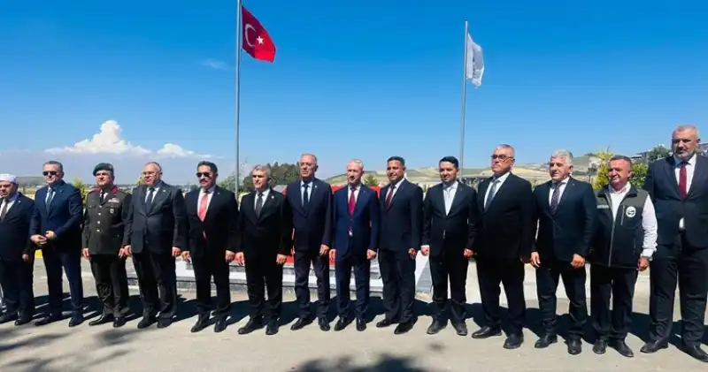 Bayramın Hüznü Şehitlikte Yaşandı