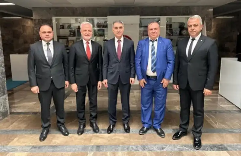 İTSO Heyeti YSK Başkanı Serdar Mutta’yı Ziyaret Etti