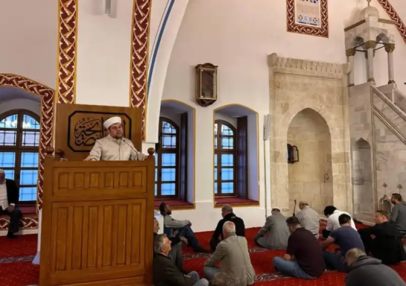 Bayram Namazı Habib-i Neccar Camii’nde Kılındı