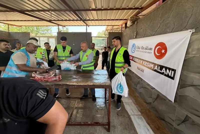 Ülkü Ocakları’ndan İhtiyaç Sahiplerine Kurban Desteği