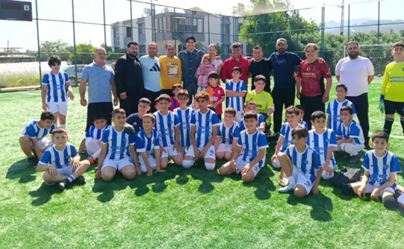 Milli Oyuncular Güzelburç’ta Geleceğin Yıldızlarıyla Buluştu