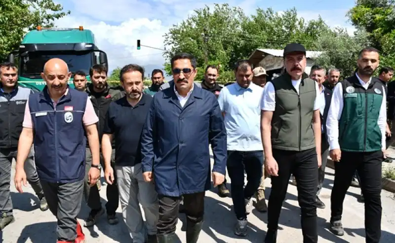 Hatay’da Sel Alarmı: 69 İhbara Müdahale Edildi