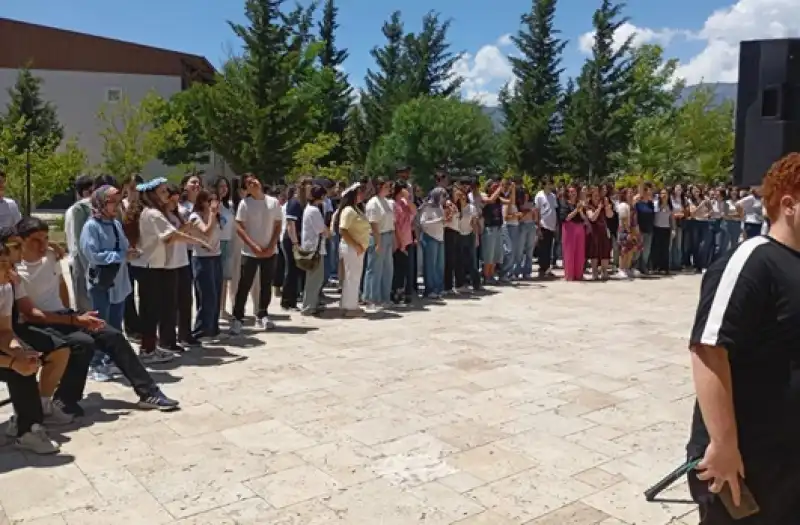 Hatay Fen Lisesi’nde Bahar şenliği Coşkusu