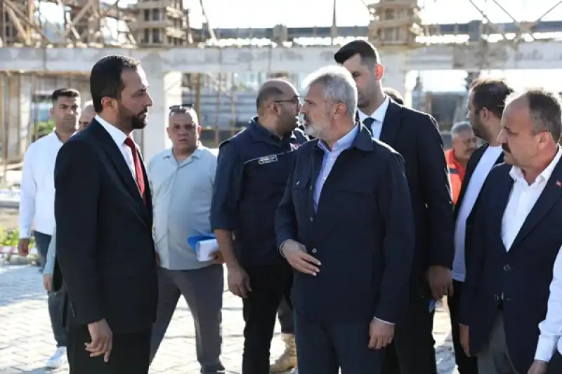 Başkan Öntürk, Yayladağı’ndaki Yatırımları Yerinde Inceledi