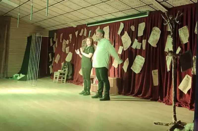 Epik Sanat Tiyatrosunun “yaşam şakaya Gelmez” Adlı Oyunu Büyük Ilgi Gördü