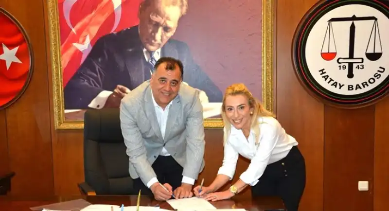 Hatay Barosu Ve Ata Koleji Iş Birliği Protokolü Imzaladı