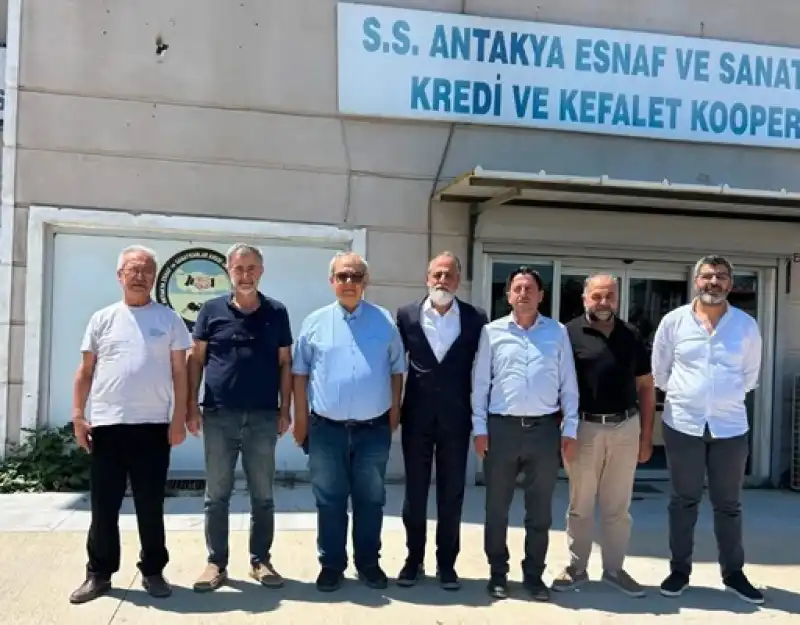 Hatay Fotoğrafçılar Odası’ndan Sabit Teksöz’e Ziyaret