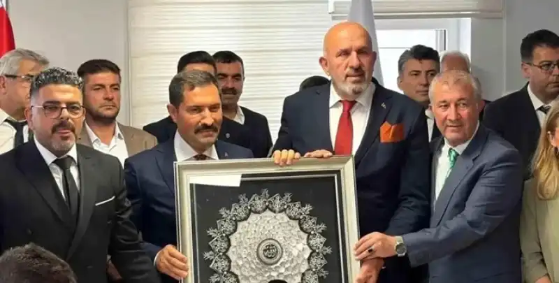 Mustafa Masatlı! Yılın Valisi