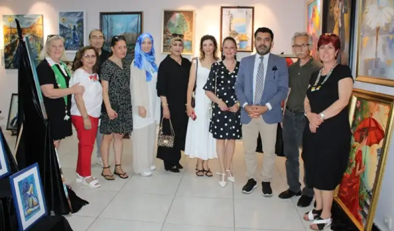 Hataylı Ressam Ali Sürmeli’nin Yalova’daki Kişisel Resim Sergisine Yoğun İlgi