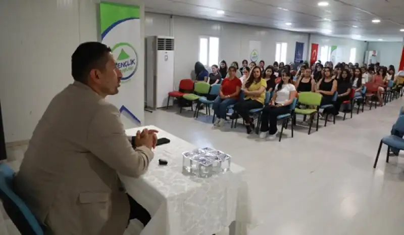 Lise öğrencileri Doğa Ve Liderlik Kampında Buluştu