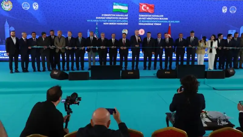 Özbekistan Mahallesi Ve Kardeşlik Alanları Için Isimlendirme Töreni Gerçekleştirildi