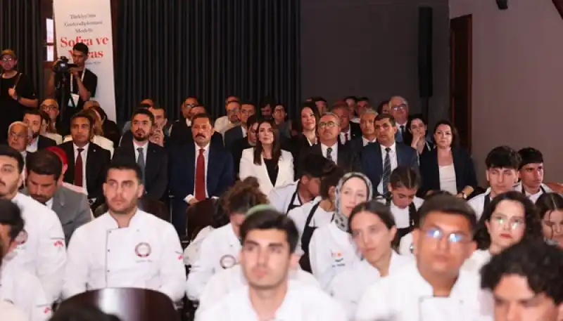 Türkiye’nin Gastrodiplomasi Modeli: Sofra Ve Miras Hatay’da.