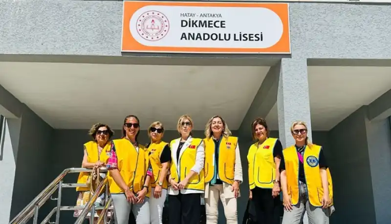 Lions Kulüplerinden Dikmece Anadolu Lisesi'ne Müzik Sınıfı Desteği