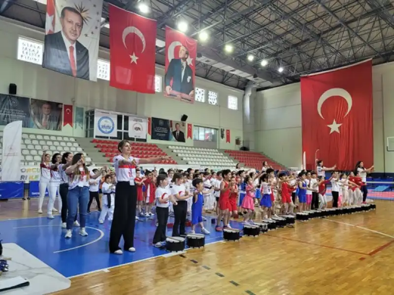 İskenderun’da çocuk Olimpiyatları Coşkusu