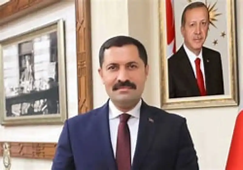 Masatlı: Babalar Gölgedir, Güvendir