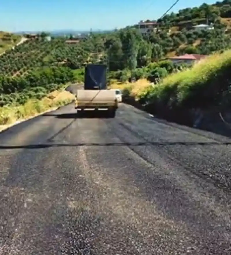 Antakya Belediyesi Yol çalışmaları Aralıksız Sürüyor
