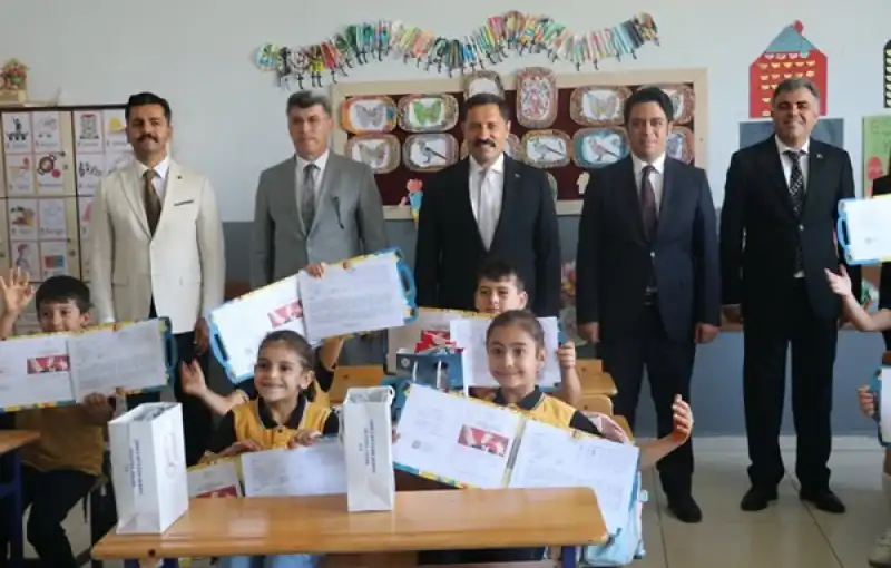 Hatay’da 368 Bin 320 Öğrenci Karne Heyecanı Yaşadı