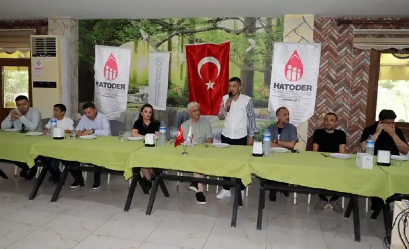 Prof. Dr. Hilmi Apak Hatay'da Talasemi Hastalarıyla Buluştu