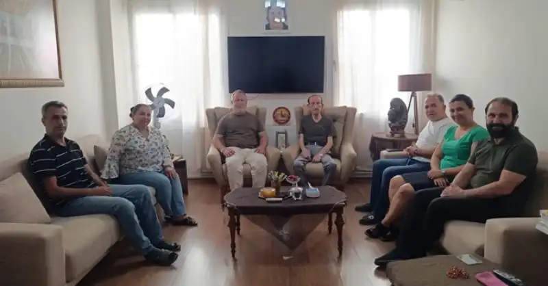 İskenderun Gazeteciler Cemiyeti’nden Duayen Gazeteci Rızkullah Terbiyeli'ye Anlamlı Ziyaret