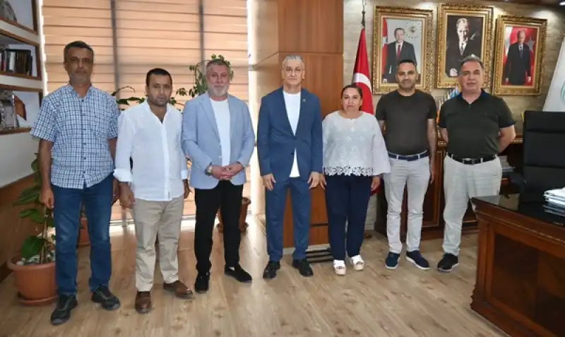 İskenderun Gazeteciler Cemiyeti'nden Belen Belediye Başkanı İbrahim Gül'e Umre Dönüşü Ziyareti