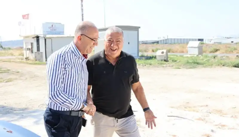 Başkan Yapar, Oto Galericiler Sitesi Esnafıyla Bir Araya Geldi