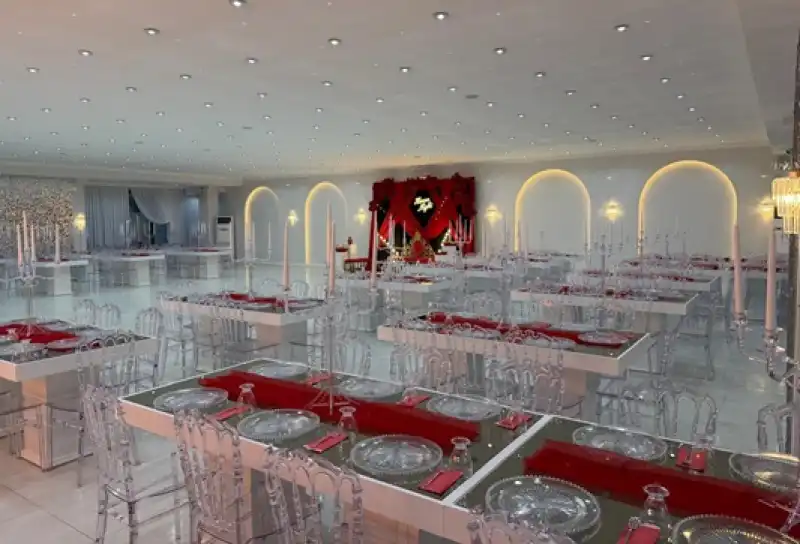 Henna Davet Evi Kapılarını Açtı