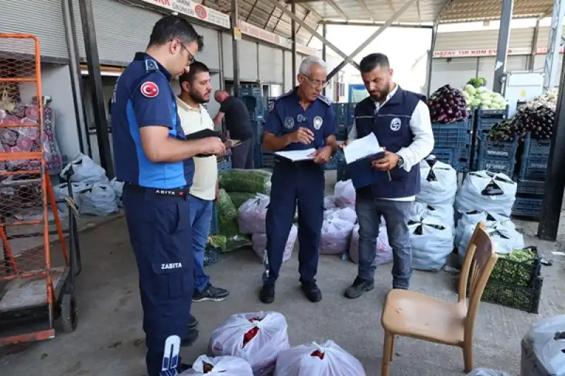 HBB’den, Hal Ve Manavlarda Yüksek Fiyat Denetimi
