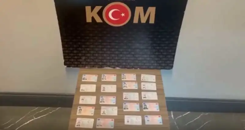 Yapay Zekâ Ile Ehliyet Sınavında Sahtecilik; 15 Tutuklama