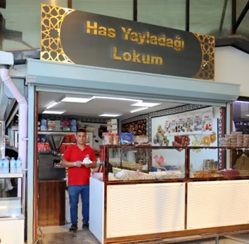 Tarihi Uzun Çarşı'nın Tatlı Durağı: Has Yayladağı Lokumu