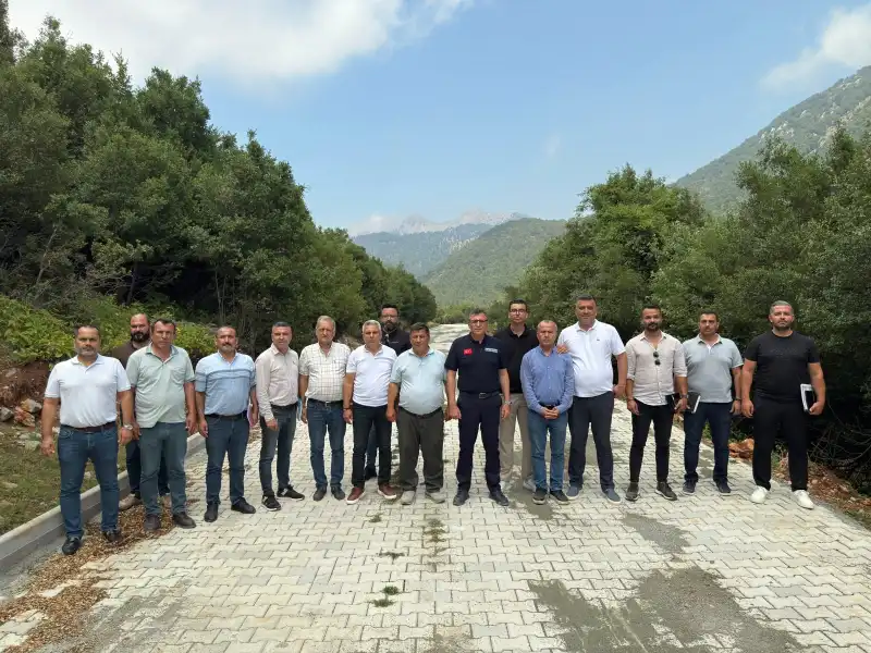 İskenderun Belediye Başkanı Dönmez ‘den Yaylalara 90 Bin Metrekarelik Yol Yatırımı