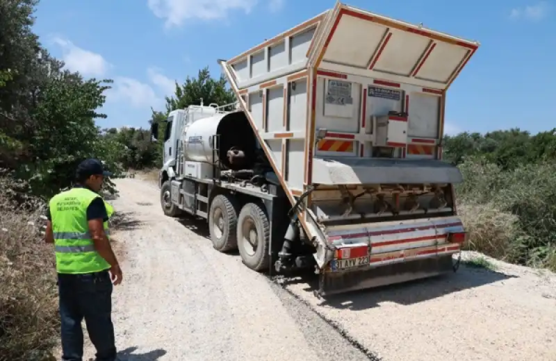 HBB'den Defne Döver Mahallesi’nde Yol çalışması