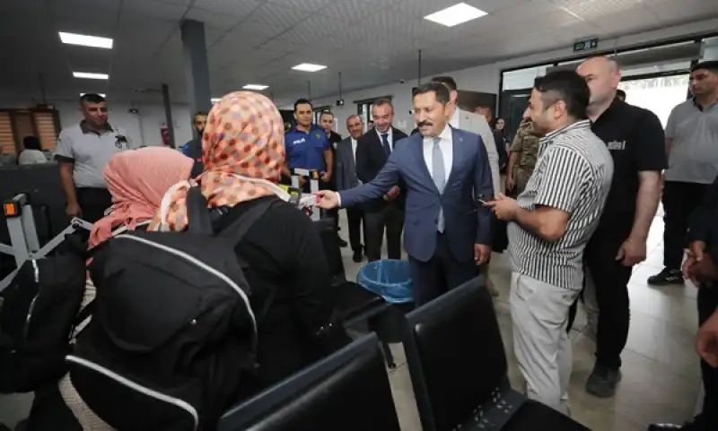 Vali Masatlı, Cilvegözü Geri Dönüş Merkezi’ni Inceledi