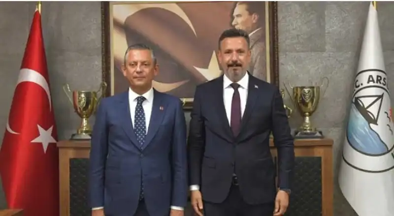 Sami Üstün’den Yeni Parti Oluşumuna Tam Destek!