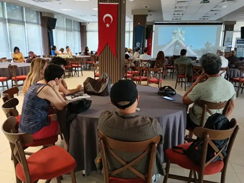Prof. Dr. Sedat Cereci'nin Antakya Yortuları Belgeseli Uluslararası Sempozyumda