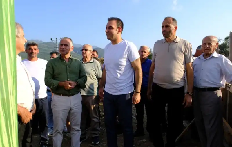 Başkan Halil İbrahim Özgün’ün Hizmet Seferberliği Büyükçat’ta Devam Ediyor
