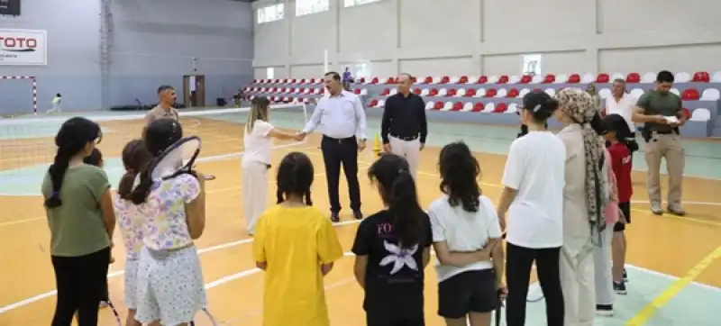 Kaymakam Efecan Şahin'den Gençlik Ve Spor İlçe Müdürlüğü'ne Ziyaret