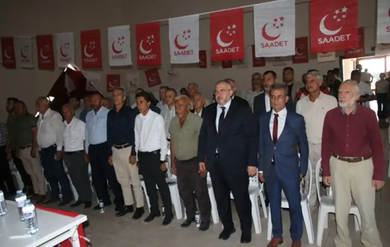 Çalışkan Altınözü’nde Konuştu: Ülkenin Gerçek Gündemi Yoksulluk Ve Işsizliktir