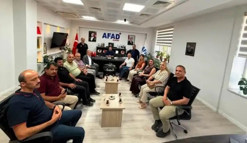 Memur-Sen’den Taner Bayındır’a Veda Ziyareti