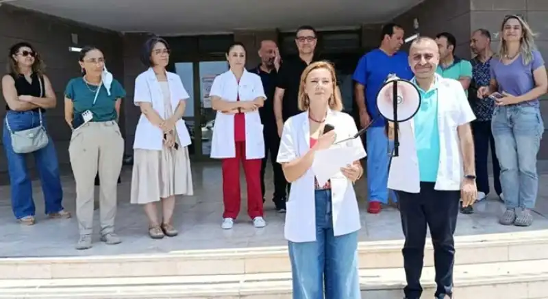 Hatay’da Depremin Yükünü Taşıyan Hekimlerden BHK Tepkisi!