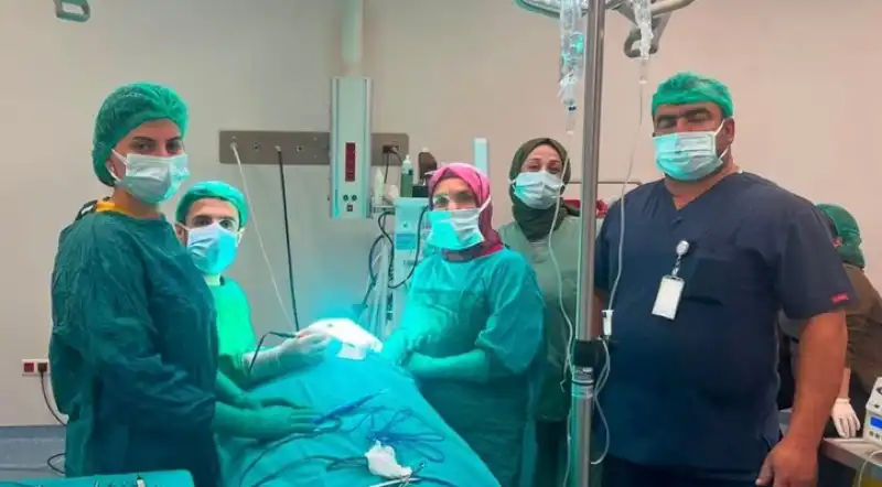 Altınözü’nde Başarılı Ameliyat: 3 Tükürük Bezi Taşı Çıkarıldı