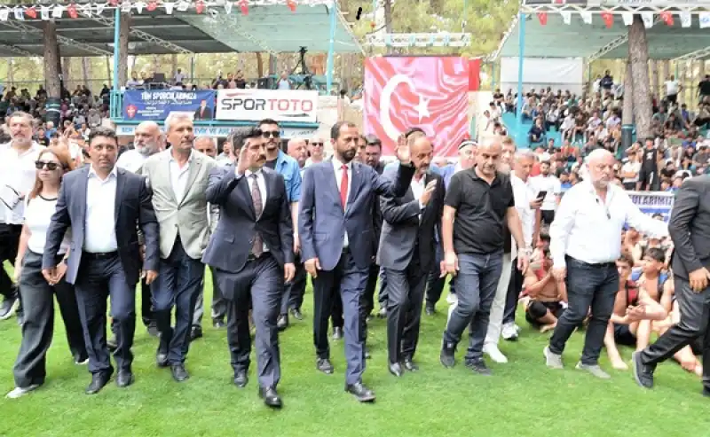 24. Geleneksel Uluslararası Aba Güreşi Şampiyonası Yayladağı’nda Başladı