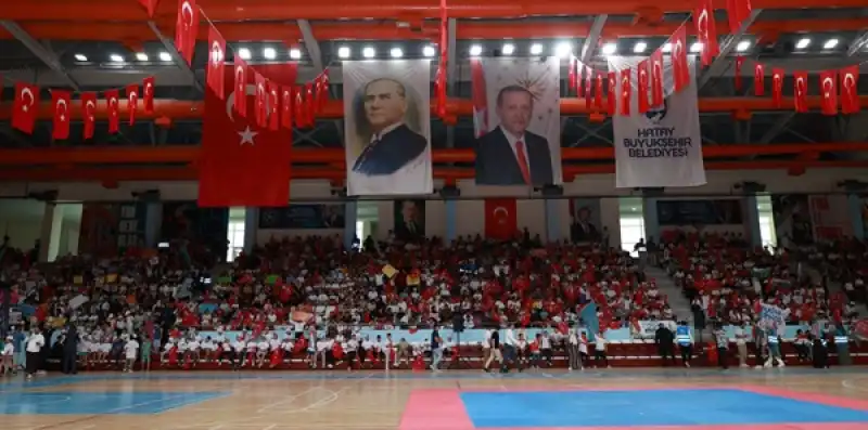 Yaz Okulları Finalinde Binlerce Genç Buluştu