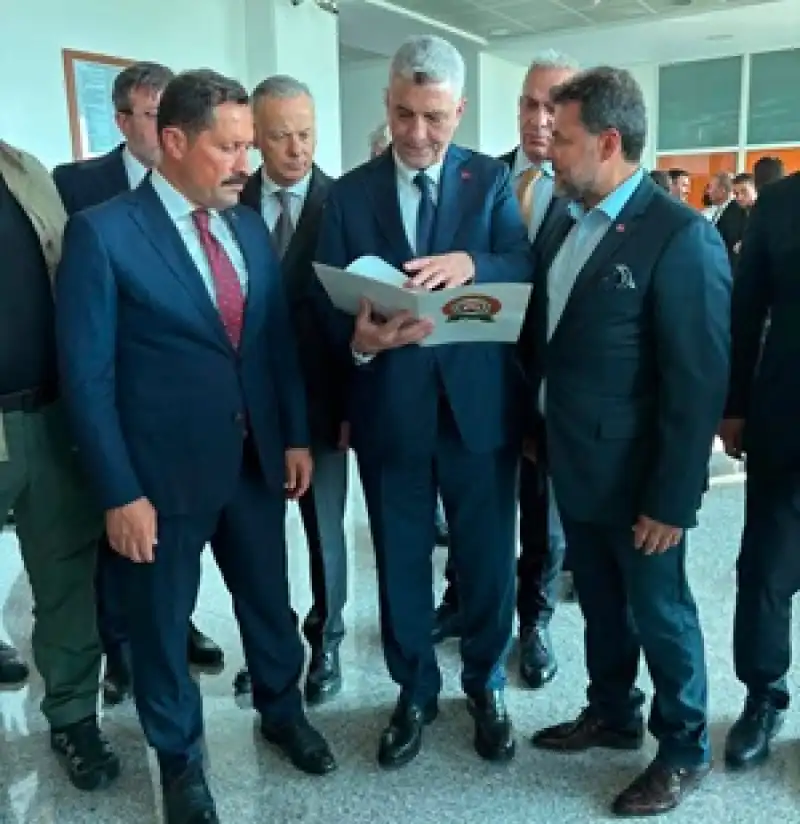 Cilvegözü Sınır Kapısı’nda 1200 Tır Kapasiteli Park Hizmete Açıldı