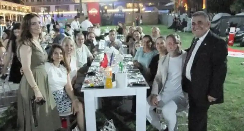 Ariad’dan Gençlerin Geleceğine Işık Tutan Gece