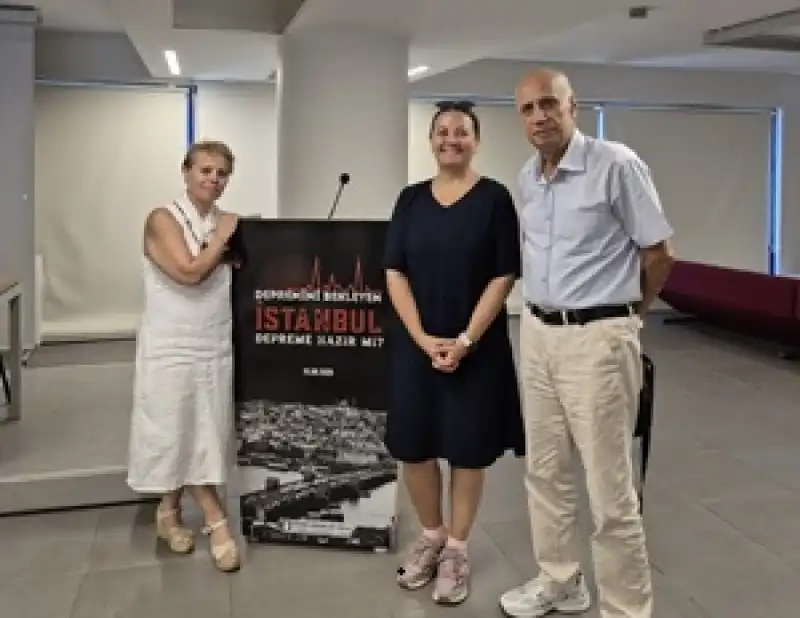Dr. Tuğçe Tezer, Hatay Depremini İstanbul’da Anlattı: “Hatay’daki İhmallerden Ders Alın”
