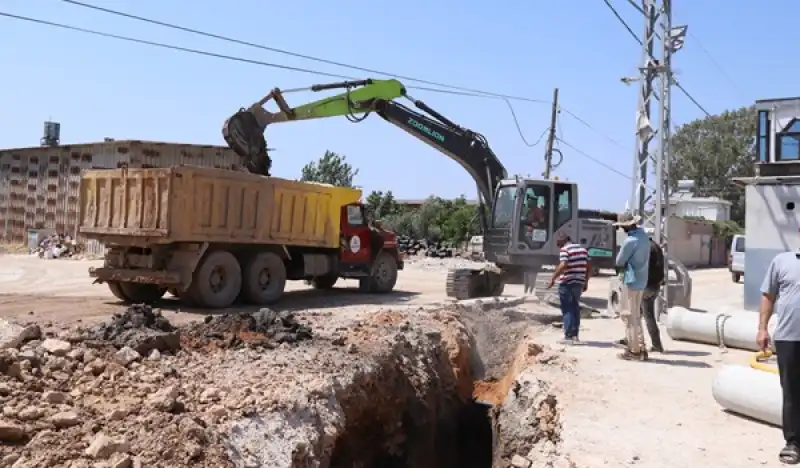 Tayfur Sökmen Mahallesi’nde Kanalizasyon çalışmaları Hız Kazandı