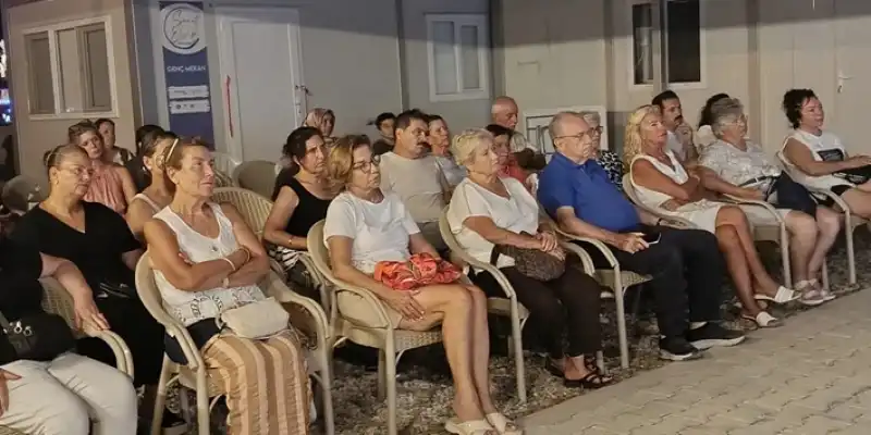 Füsun Sayek Etkinliklerinde “Araf” Belgeseline Yoğun İlgi